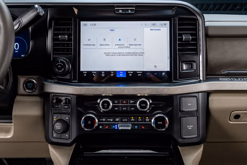 2026 Ford F-250 Super Duty Platinum Plus Crew Cab Image 24