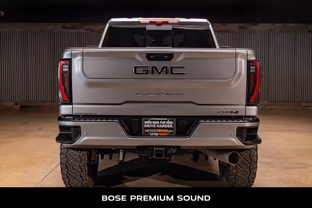 2026 GMC Sierra 2500HD AT4 Crew Cab Image 8