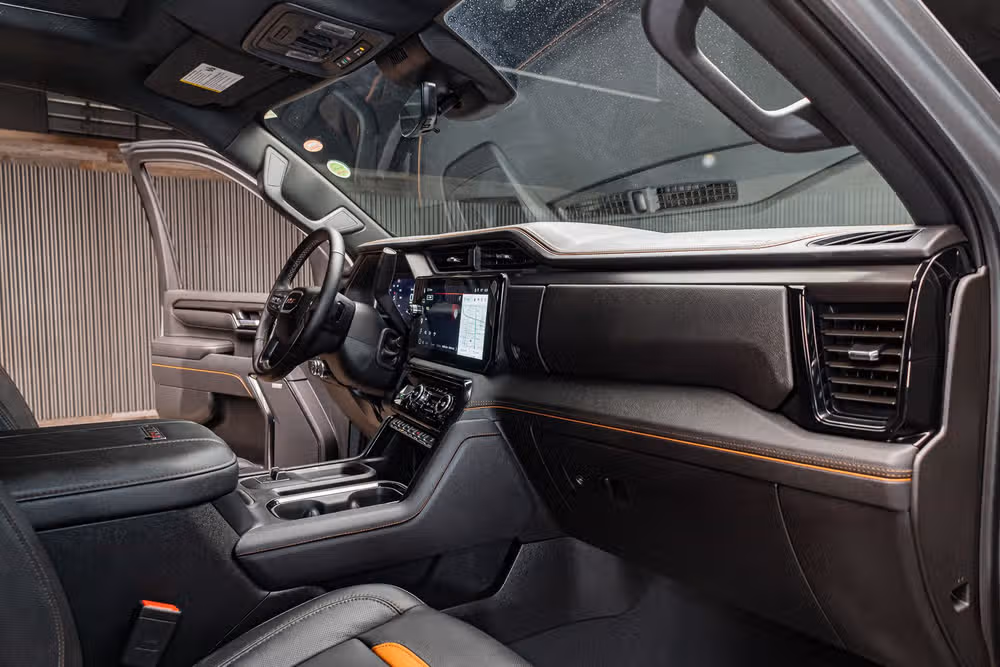 2026 GMC Sierra 2500HD AT4 Crew Cab Image 16