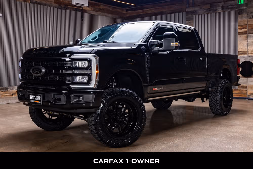 2024 Ford F-250 Super Duty Lariat Crew Cab Image 5