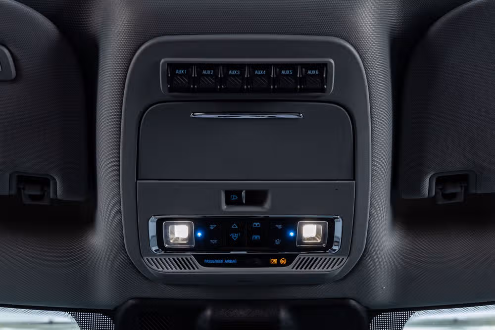 2024 Ford F-250 Super Duty Lariat Crew Cab Image 30