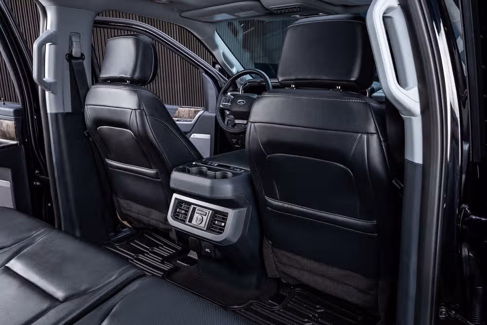 2024 Ford F-250 Super Duty Lariat Crew Cab Image 34