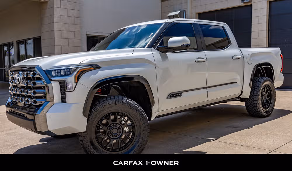 2025 Toyota Tundra Platinum CrewMax Image 5