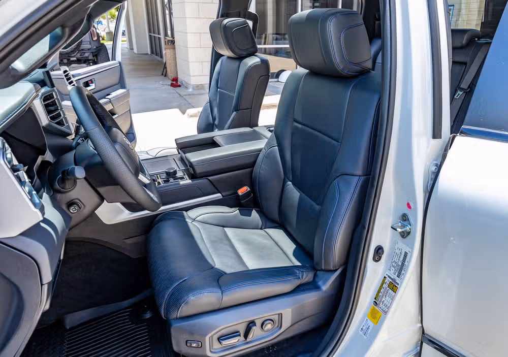 2025 Toyota Tundra Platinum CrewMax Image 31