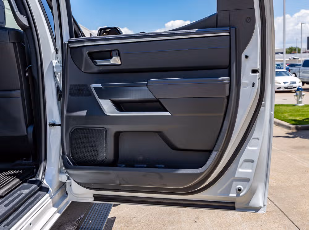 2025 Toyota Tundra Platinum CrewMax Image 41