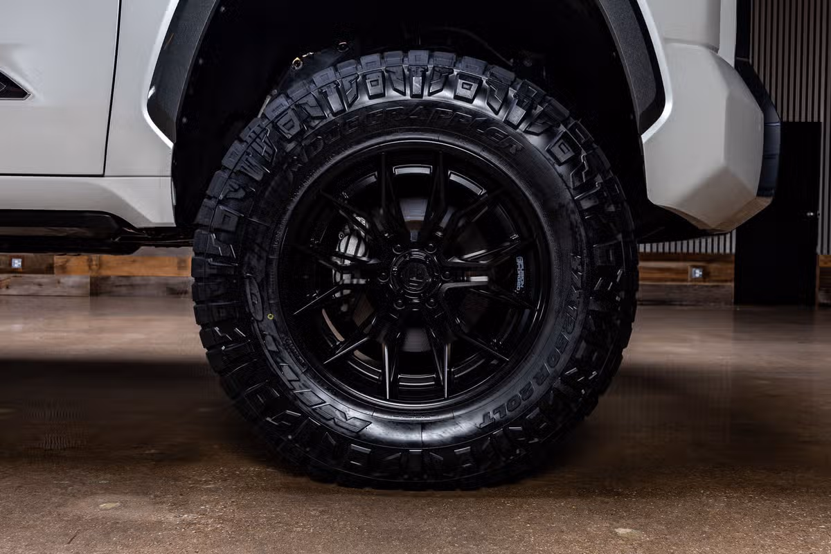 2026 Toyota Tundra 1794 Edition HV CrewMax