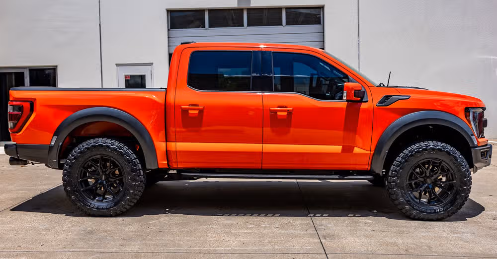 2021 Ford F-150 Raptor SuperCrew Image 11