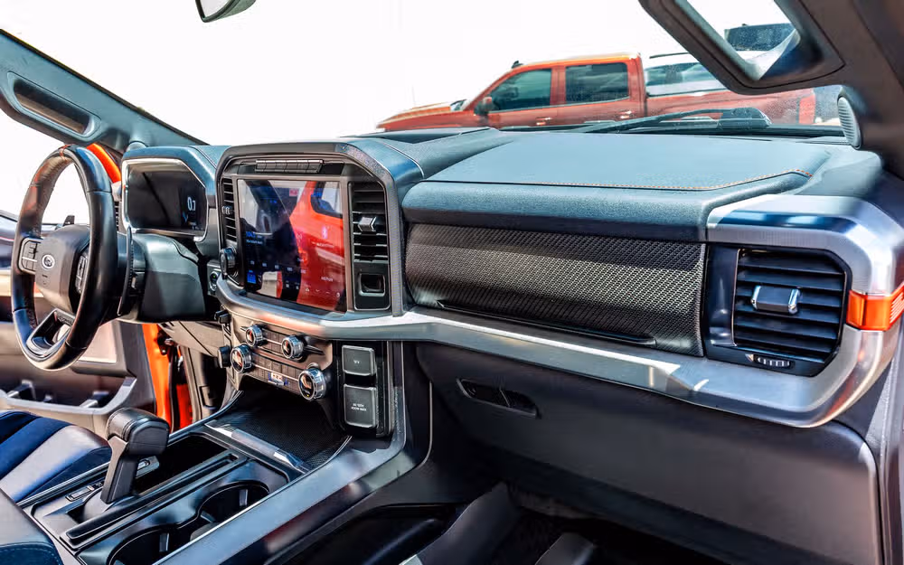 2021 Ford F-150 Raptor SuperCrew Image 18