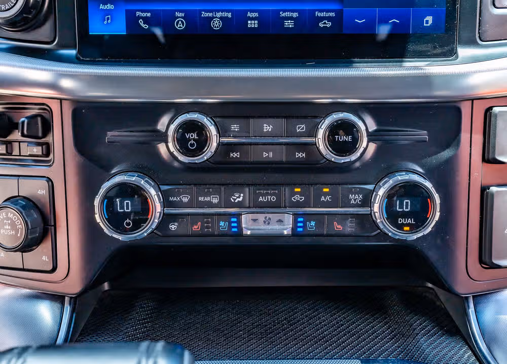 2021 Ford F-150 Raptor SuperCrew Image 28