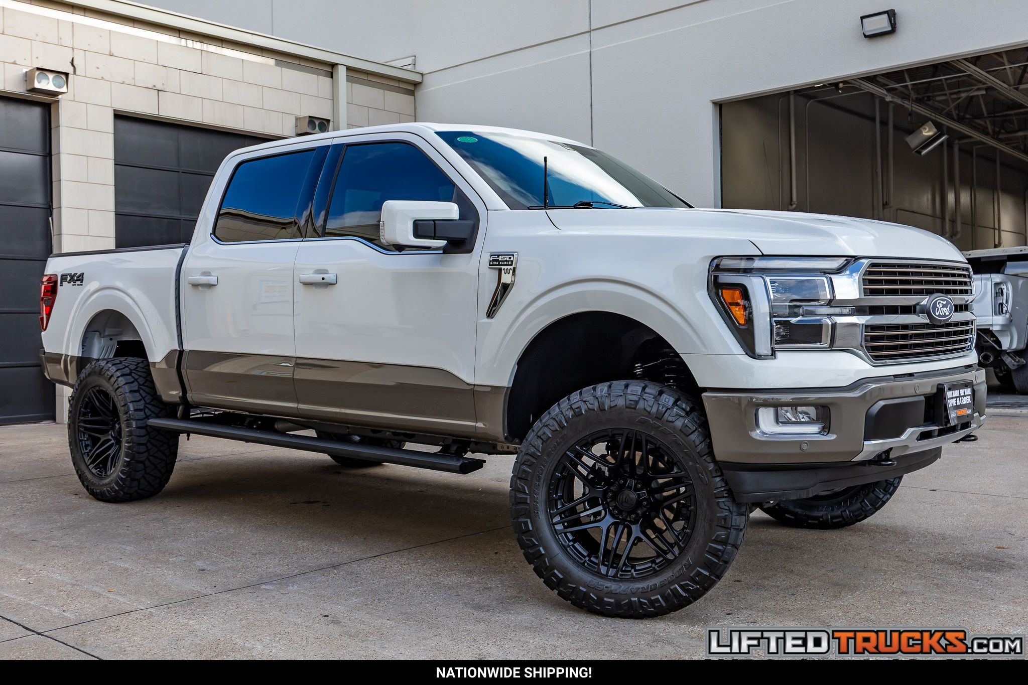 Star White Metallic Tri-Coat/Marsh Gray 2025 Ford F-150 Pickup Truck Four-Wheel Drive Automatic