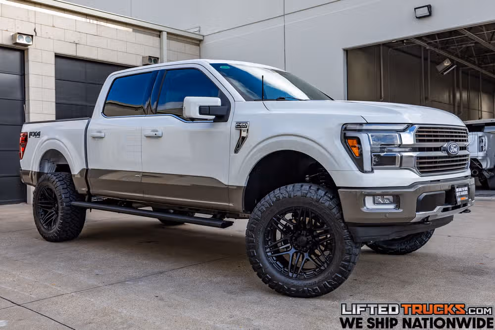 2025 Ford F-150 King Ranch SuperCrew Image 1