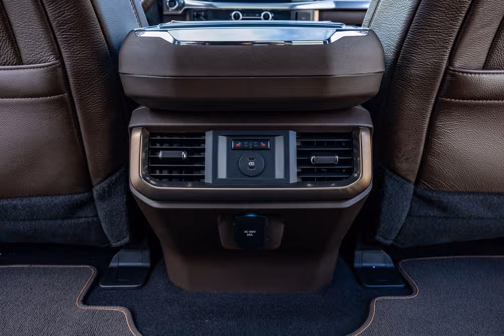 2025 Ford F-150 King Ranch SuperCrew Image 35