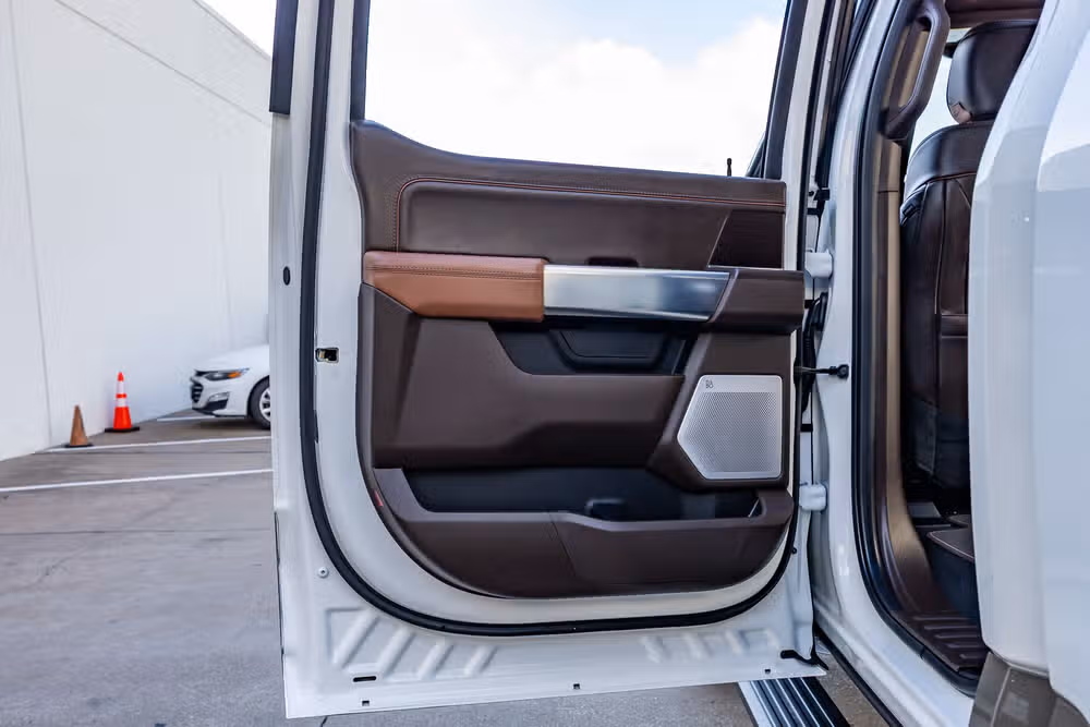 2025 Ford F-150 King Ranch SuperCrew Image 40