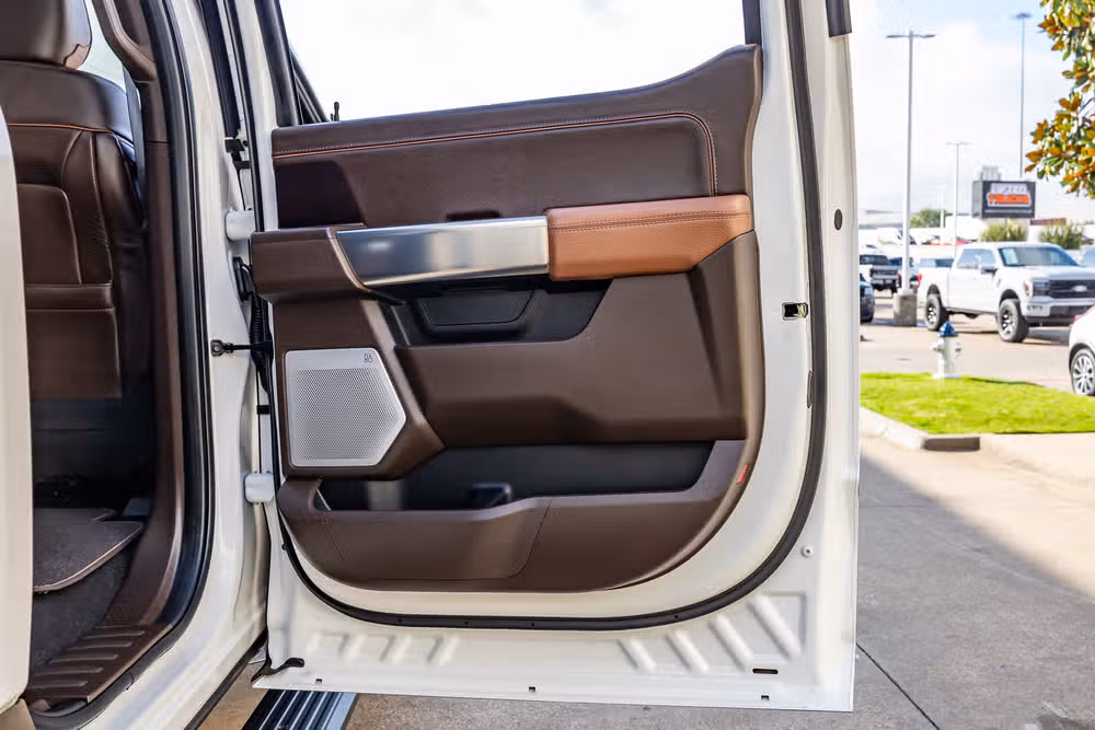 2025 Ford F-150 King Ranch SuperCrew Image 41