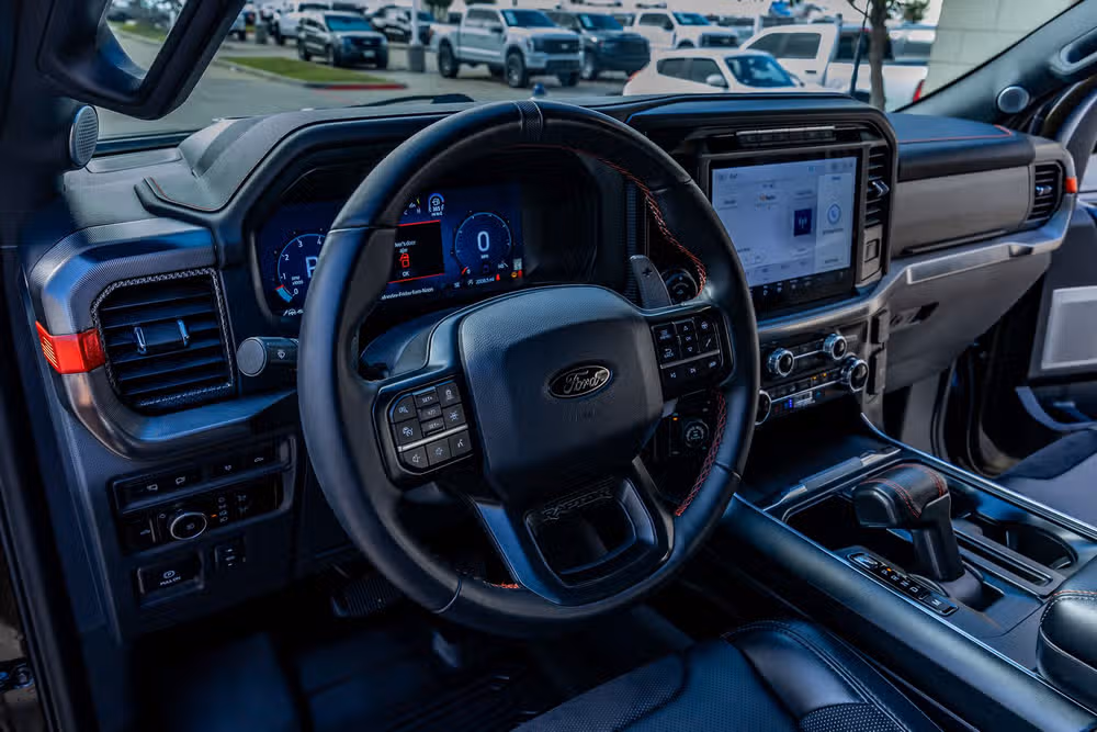 2024 Ford F-150 Raptor SuperCrew Image 16