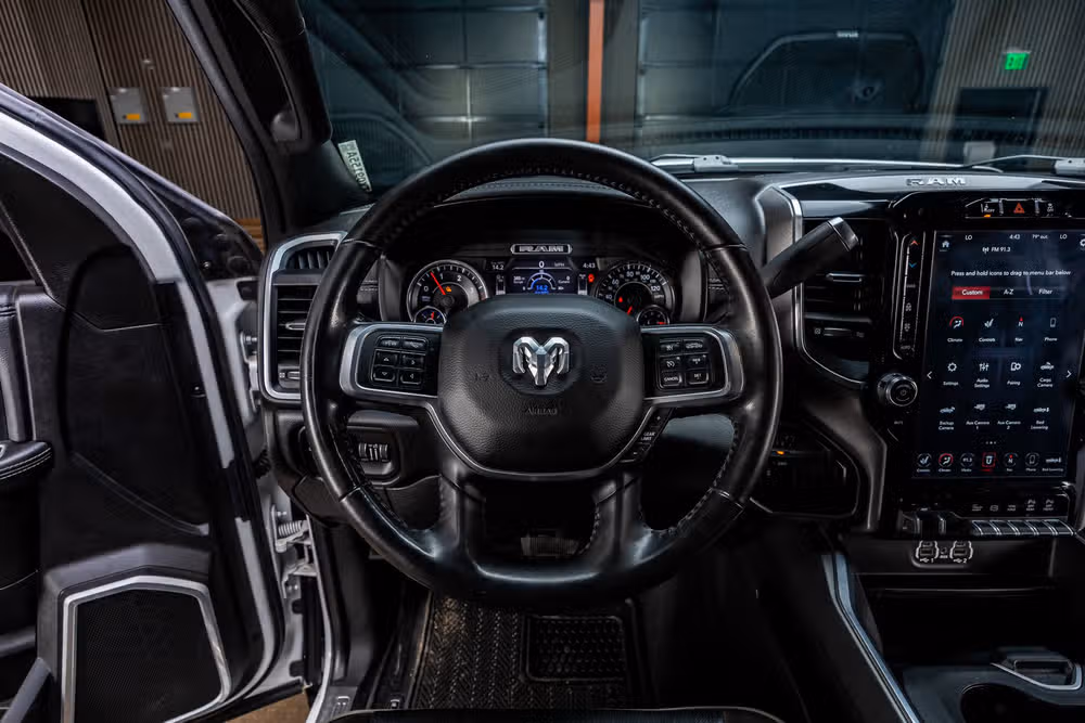 2020 Ram 2500 Laramie Mega Cab Image 18