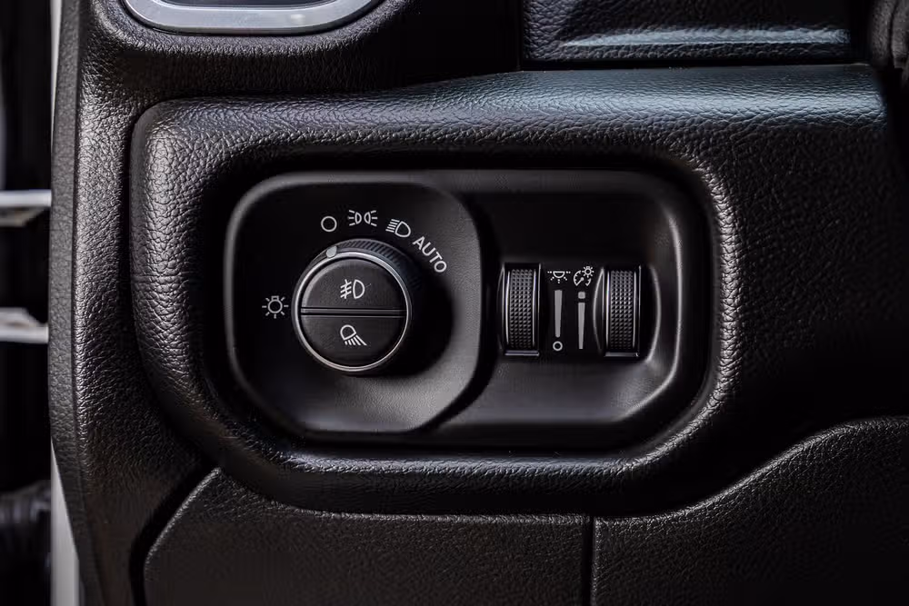 2020 Ram 2500 Laramie Mega Cab Image 21