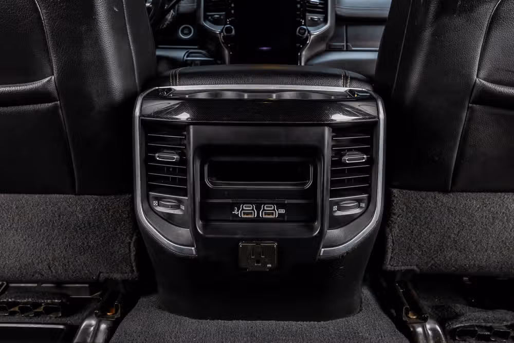 2020 Ram 2500 Laramie Mega Cab Image 33