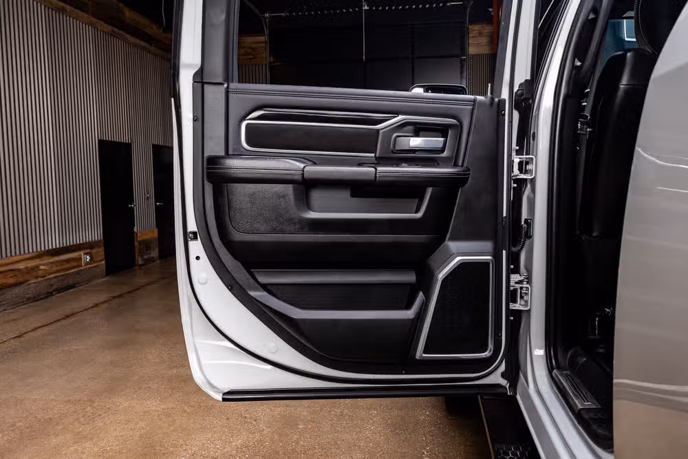 2020 Ram 2500 Laramie Mega Cab Image 38