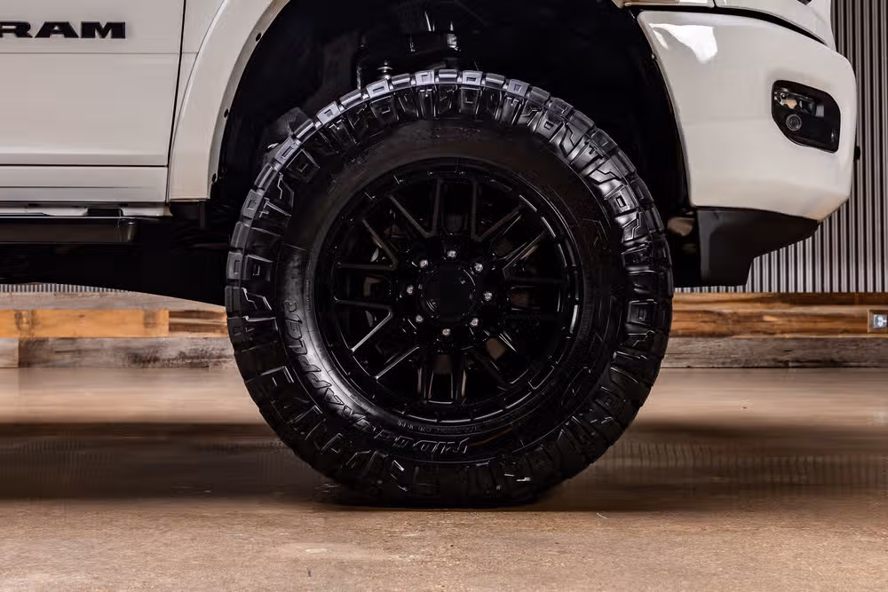 2020 Ram 2500 Laramie Mega Cab Image 11