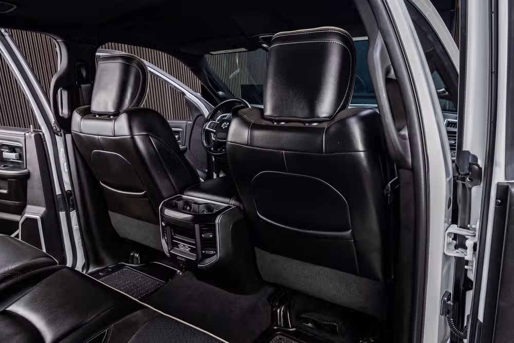 2020 Ram 2500 Laramie Mega Cab Image 32