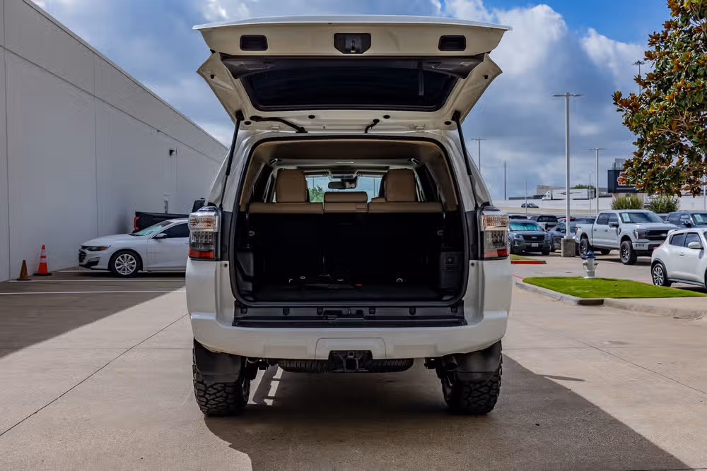 2021 Toyota 4Runner SR5 Premium Image 9
