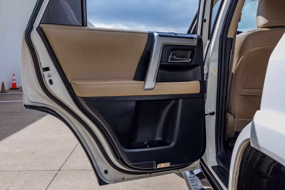 2021 Toyota 4Runner SR5 Premium Image 40