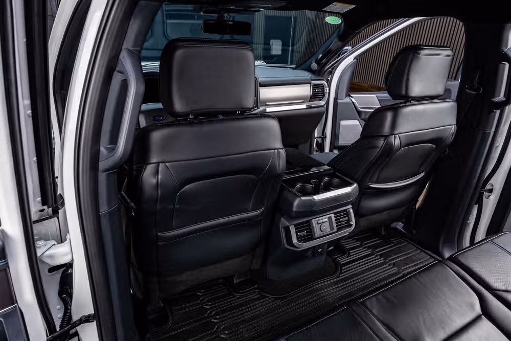 2025 Ford F-150 Platinum SuperCrew Image 34