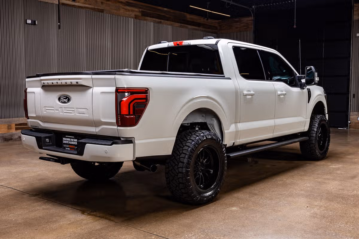 2025 Ford F-150 Platinum SuperCrew