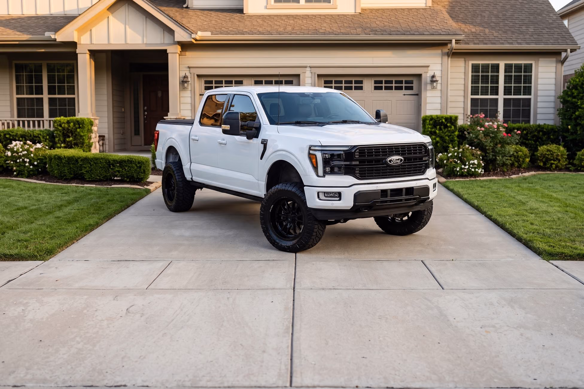 2025 Ford F-150 Platinum SuperCrew Image 42