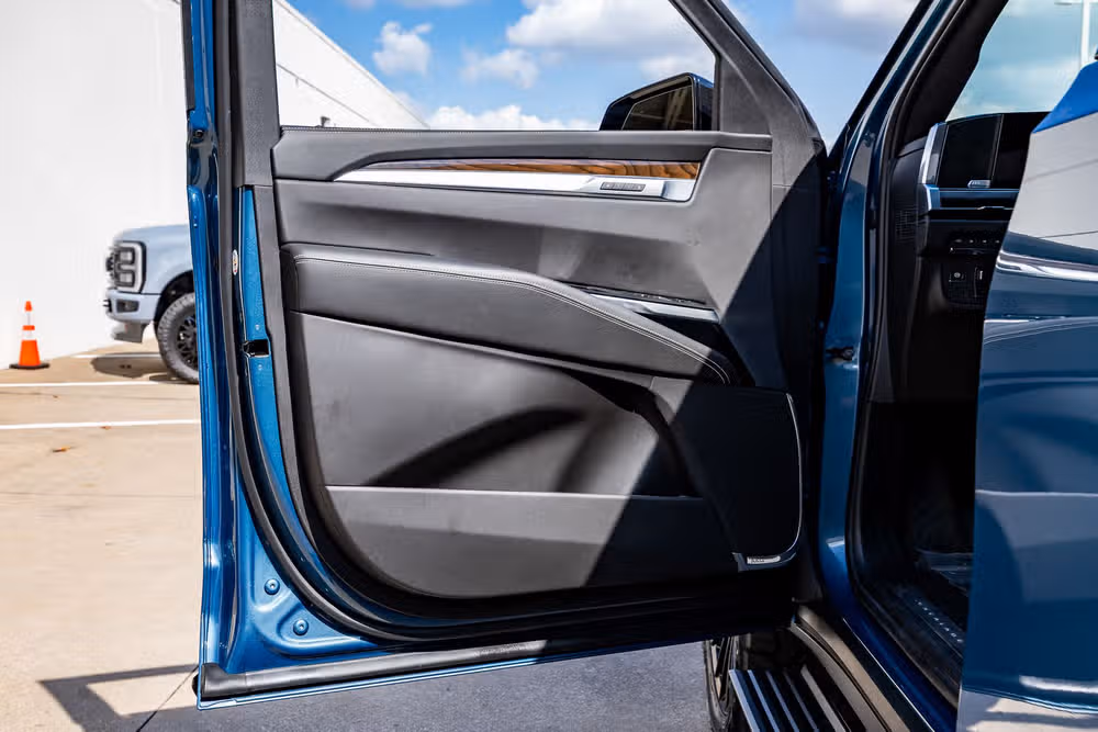 2025 Cadillac Escalade Sport Platinum Image 40