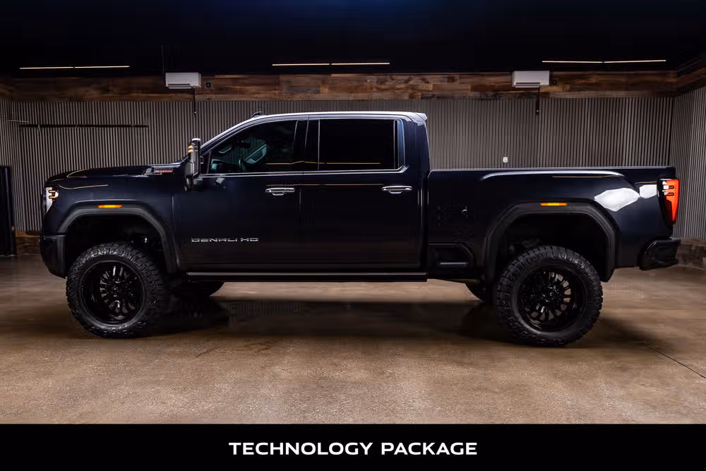 2024 GMC Sierra 2500HD Denali Crew Cab Image 6