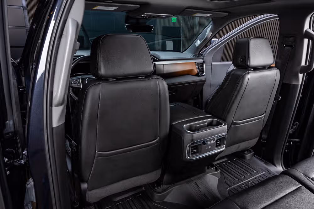 2024 GMC Sierra 2500HD Denali Crew Cab Image 35