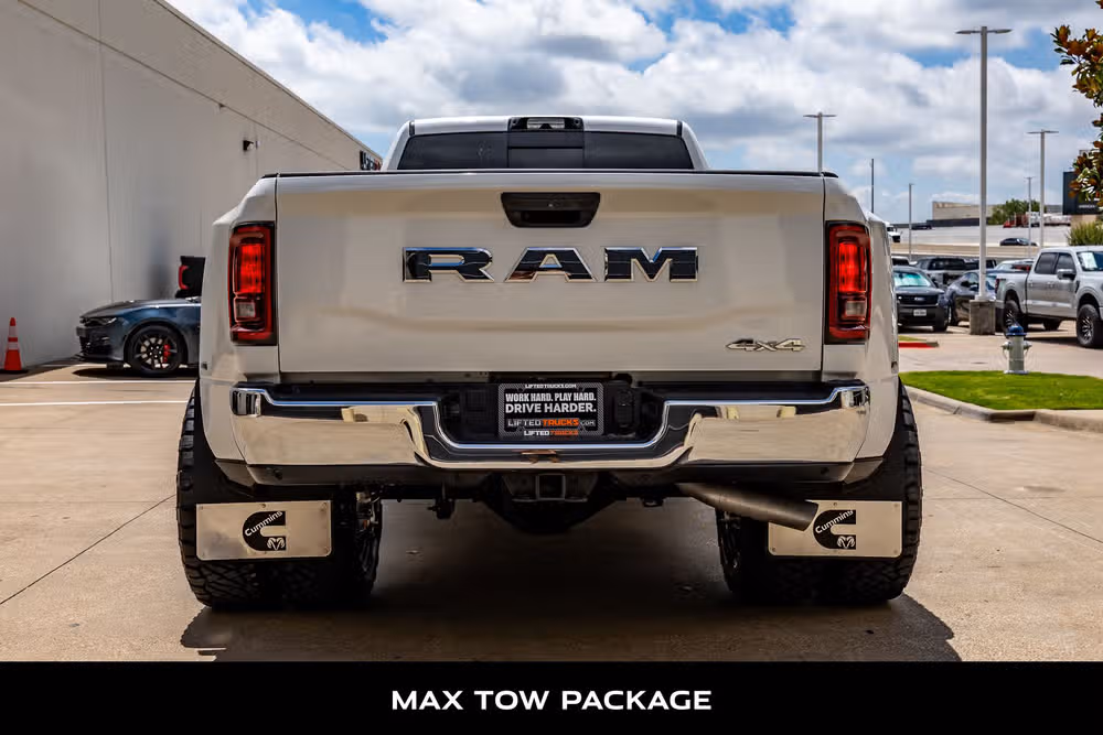2026 Ram 3500 Tradesman Crew Cab Image 8