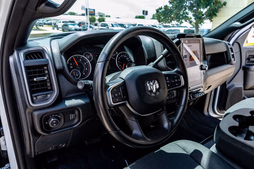 2026 Ram 3500 Tradesman Crew Cab Image 17