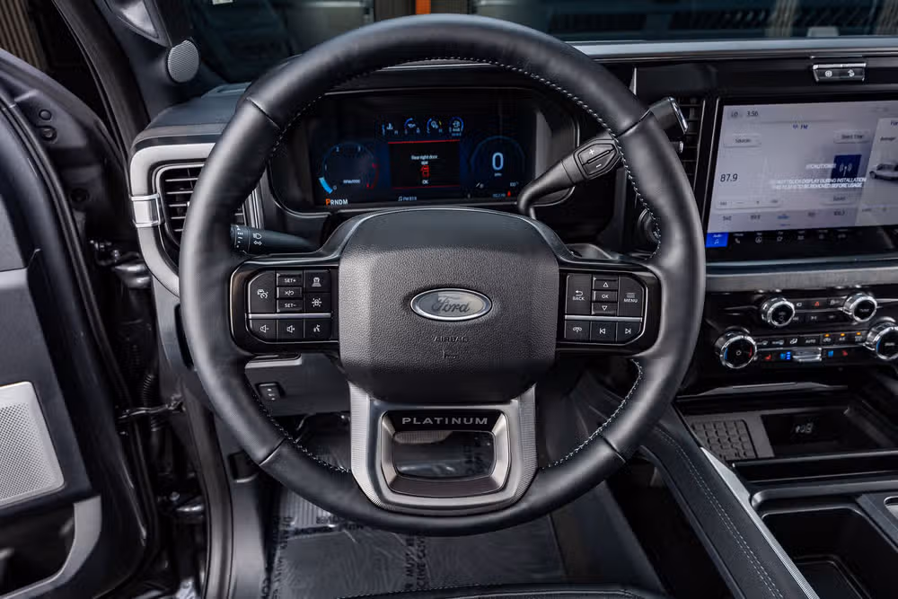 2026 Ford F-250 Super Duty Platinum Crew Cab Image 20