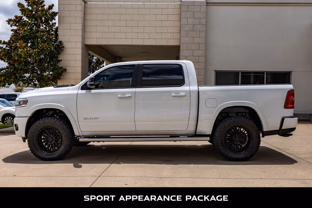 2025 Ram 1500 Laramie Crew Cab Image 6