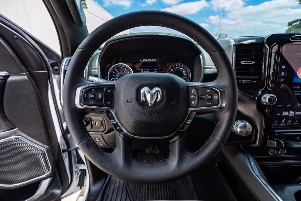 2025 Ram 1500 Laramie Crew Cab Image 19