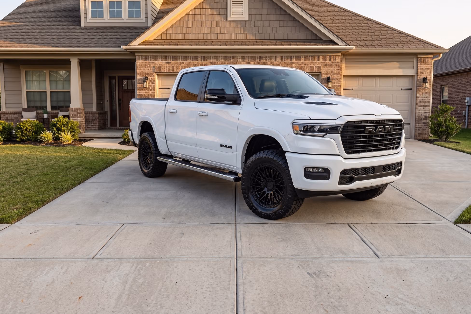 2025 Ram 1500 Laramie Crew Cab Image 43