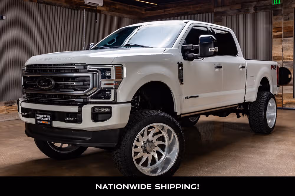 2022 Ford F-250 Super Duty Platinum Crew Cab Image 4