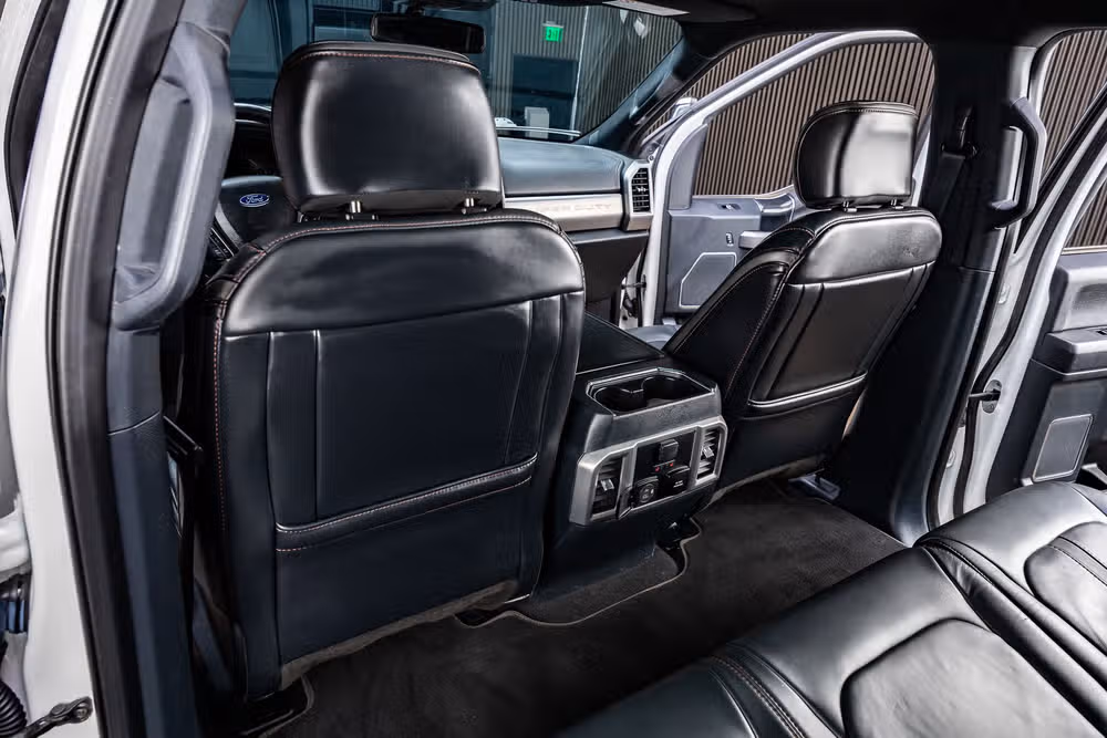 2022 Ford F-250 Super Duty Platinum Crew Cab Image 35