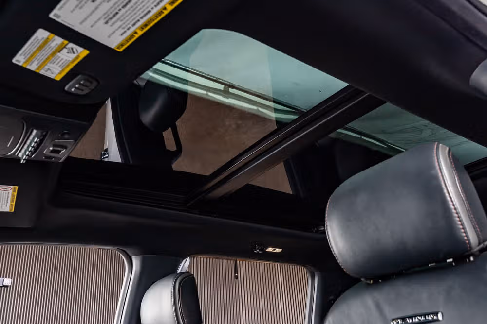 2022 Ford F-250 Super Duty Platinum Crew Cab Image 31