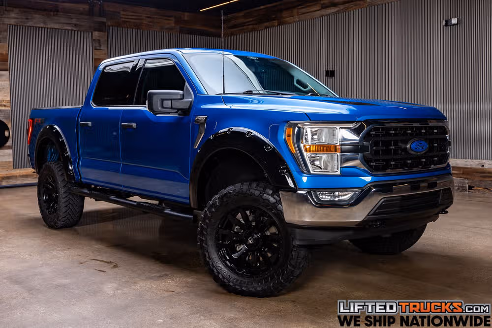 2021 Ford F-150 XLT SuperCrew Image 1