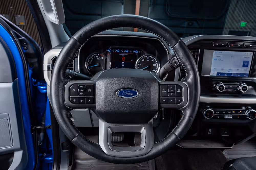 2021 Ford F-150 XLT SuperCrew Image 18