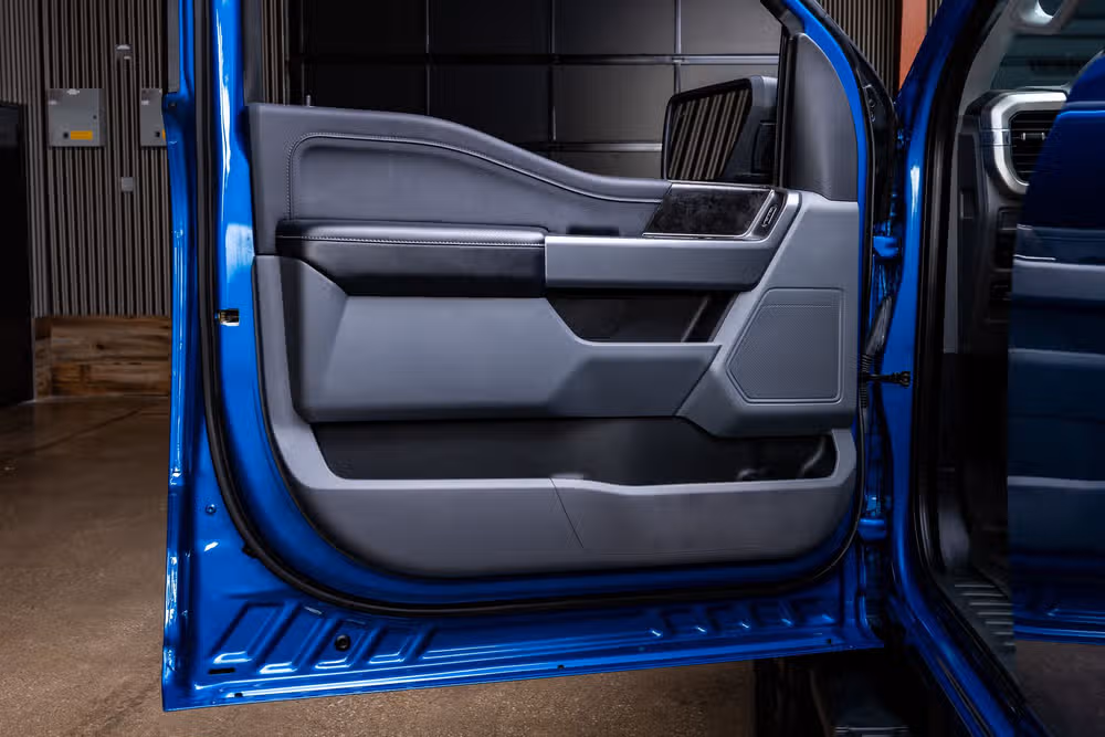 2021 Ford F-150 XLT SuperCrew Image 35