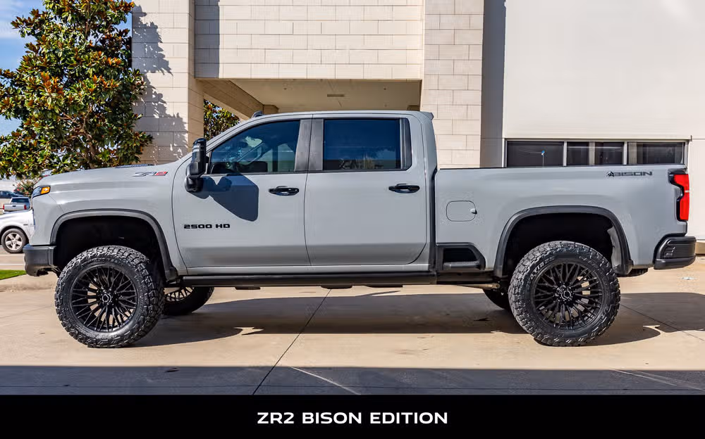 2025 Chevrolet Silverado 2500HD ZR2 Crew Cab Image 6