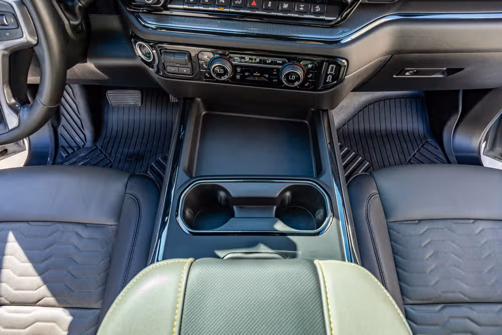 2025 Chevrolet Silverado 2500HD ZR2 Crew Cab Image 28