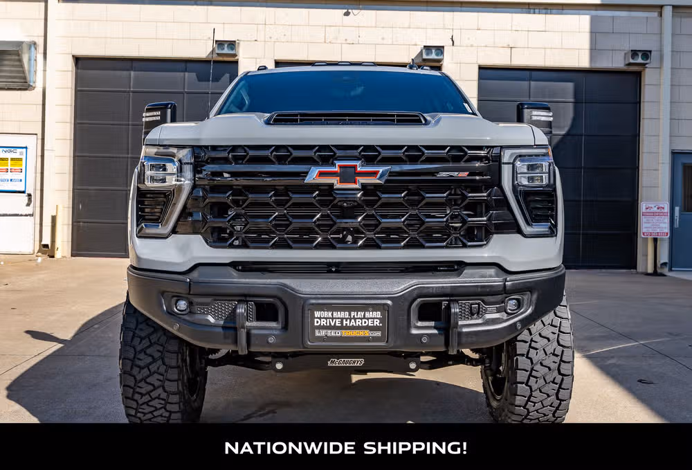 2025 Chevrolet Silverado 2500HD ZR2 Crew Cab Image 4