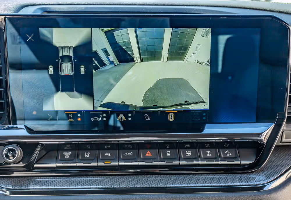 2025 Chevrolet Silverado 2500HD ZR2 Crew Cab Image 26