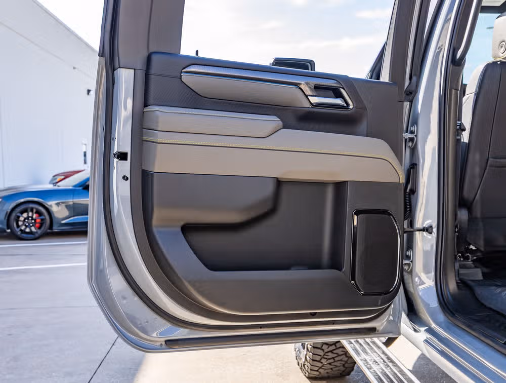 2025 Chevrolet Silverado 2500HD ZR2 Crew Cab Image 38